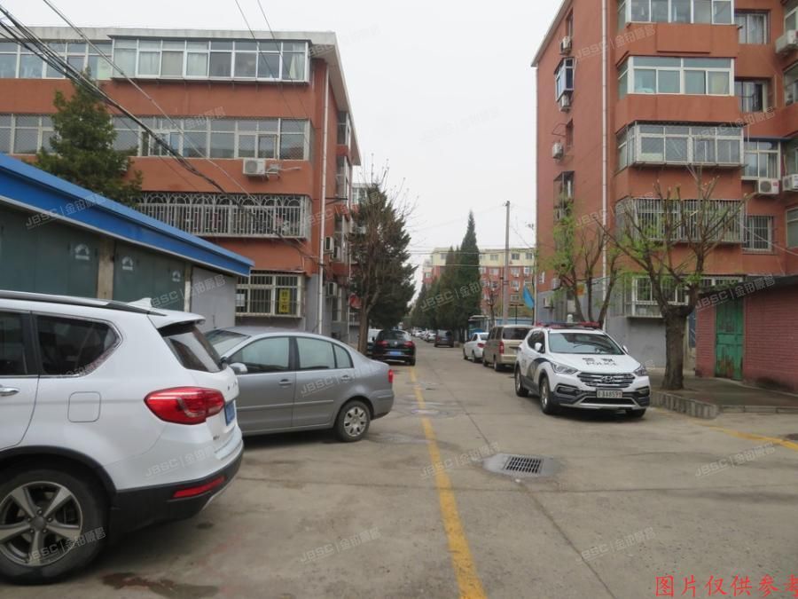 平谷区 滨河小区25号楼4单元2层3室