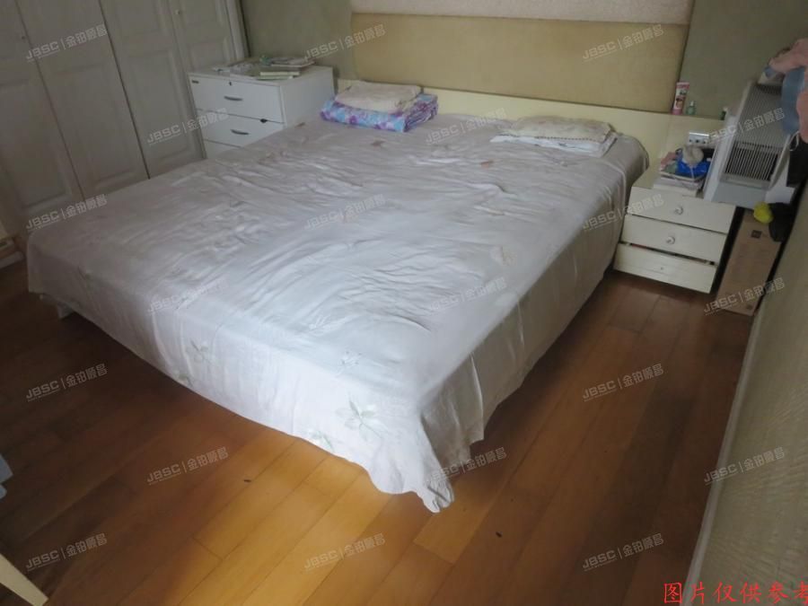 ※西城区 西堤红山3号楼1908室