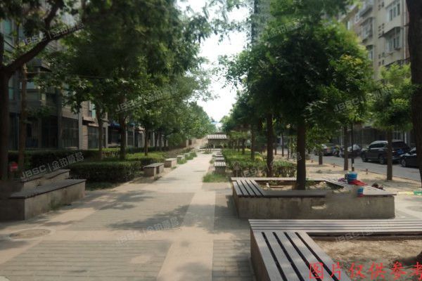 门头沟区 临镜苑2号楼1单元402室