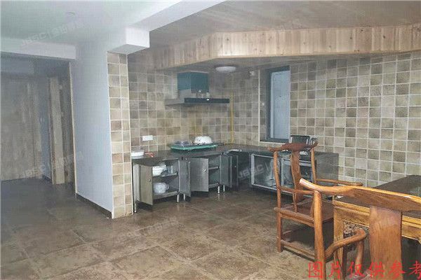 房山区 世茂维拉1号楼1单元-1至1层102室