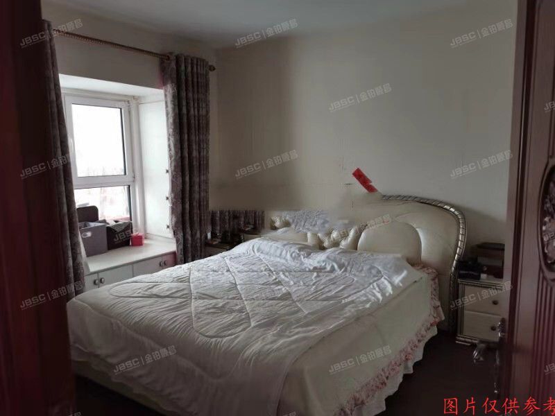 朝阳区 中海城香克林7号楼2单元102室