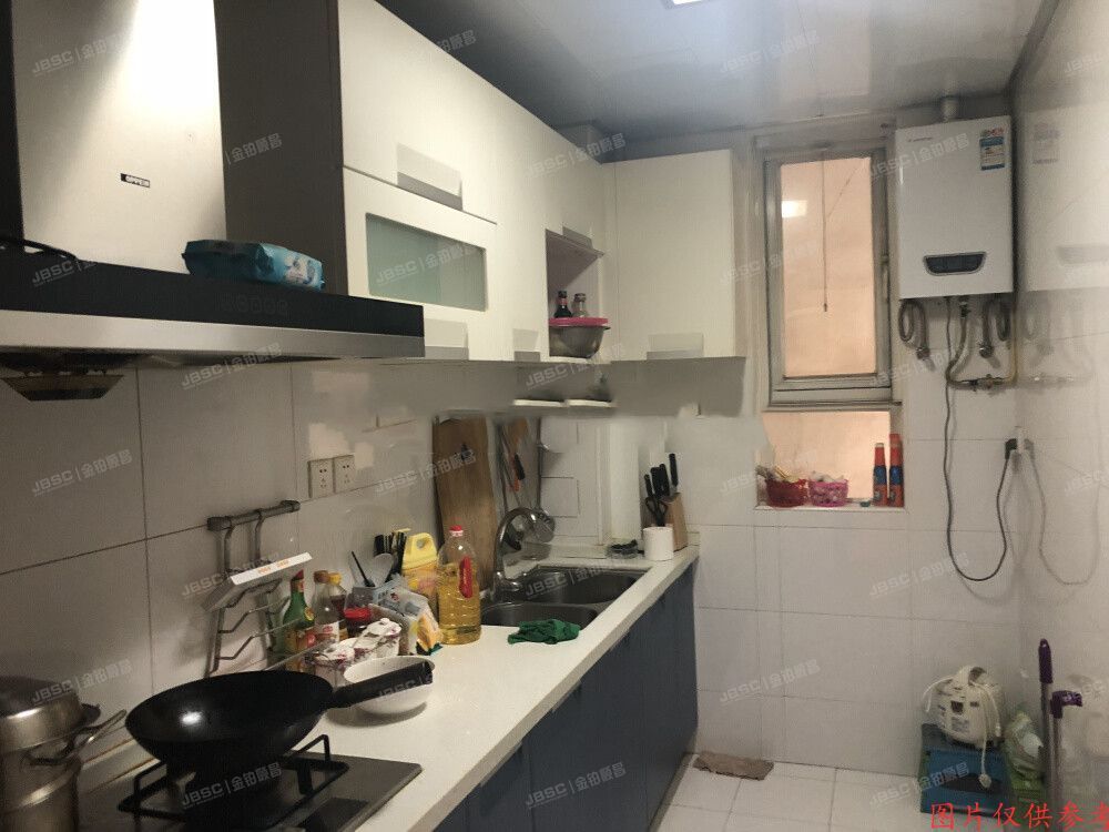 丰台区 晓月八里1号楼12层1单元1703室