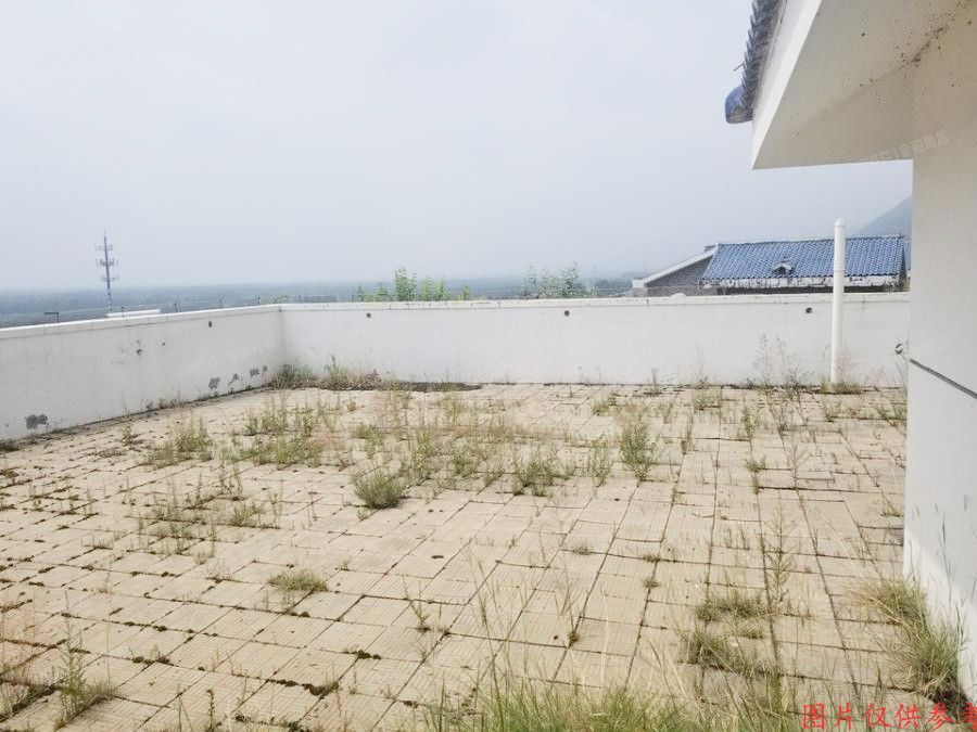 延庆区 龙聚山庄北区161号-1至3层