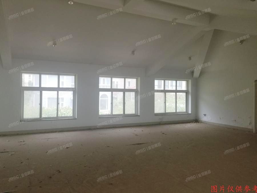 延庆区 龙聚山庄北区161号-1至3层