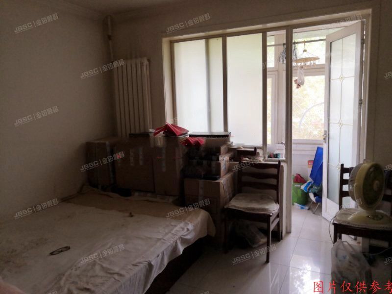 丰台区 洋桥北里31号楼2单元402室