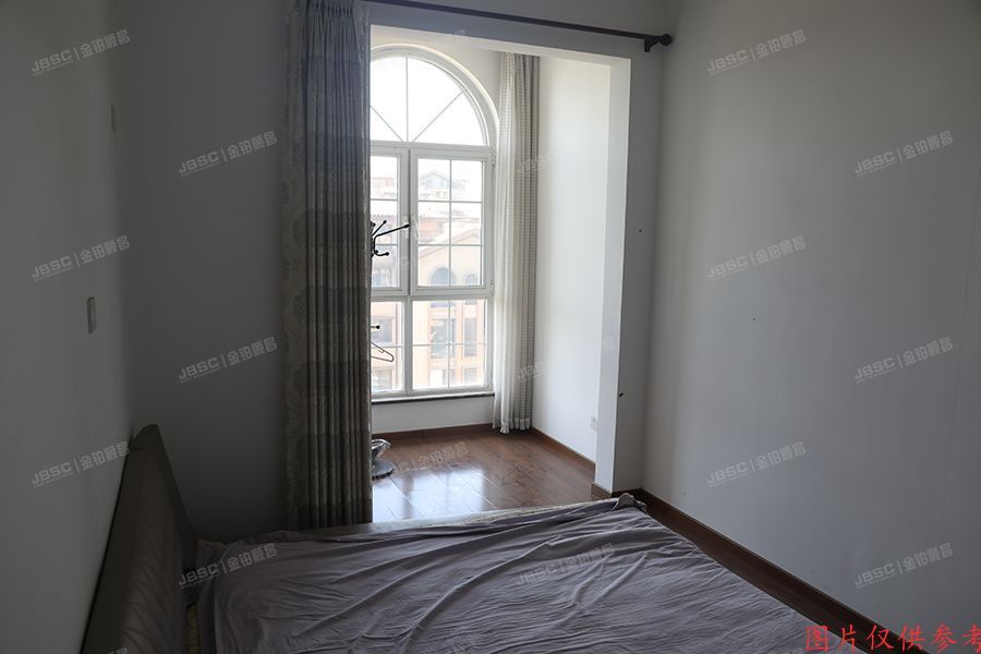 顺义区 浅山香邑7号楼1单元601室