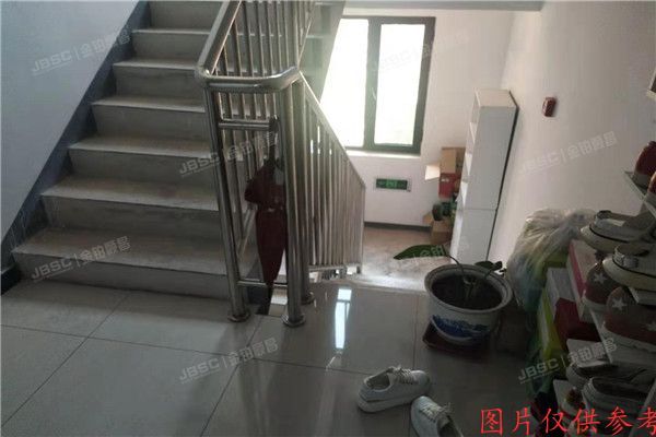 密云区 中加荣园北区11号楼3单元802室