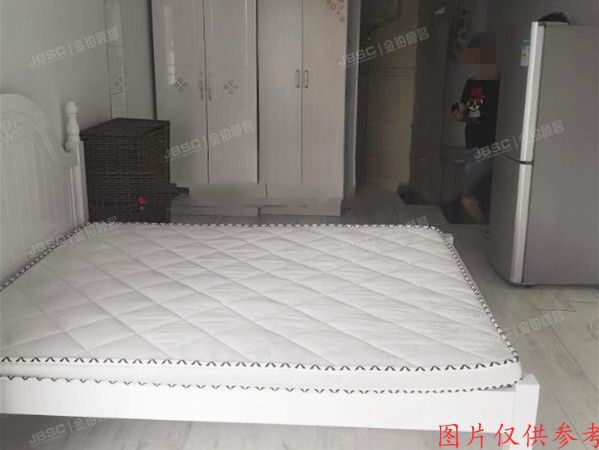 西城区  荣丰2008 10号楼20层2015室