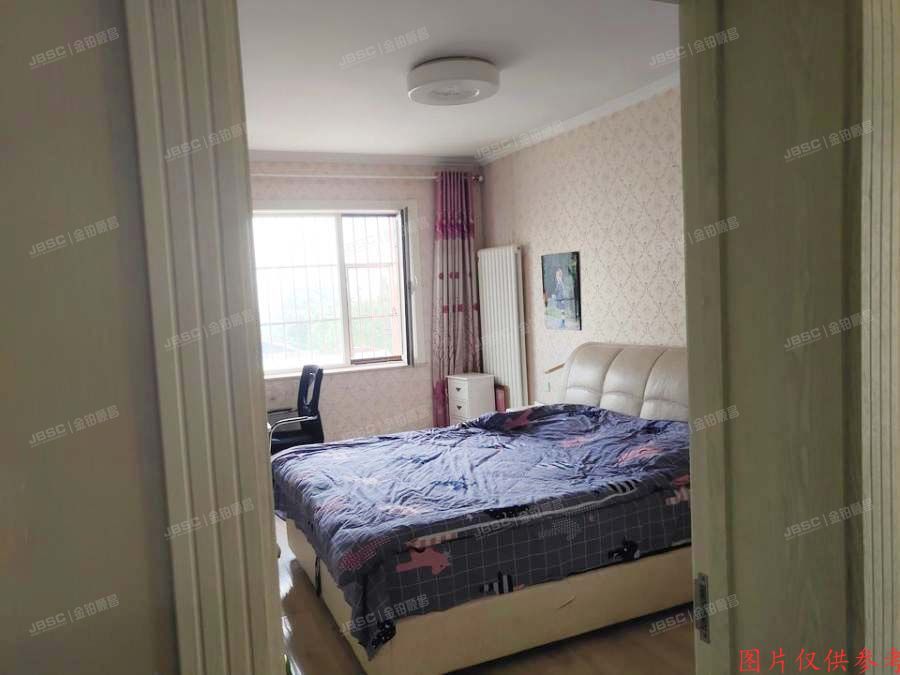 顺义区 马坡花园一区丁25号楼3至4层6单元302室