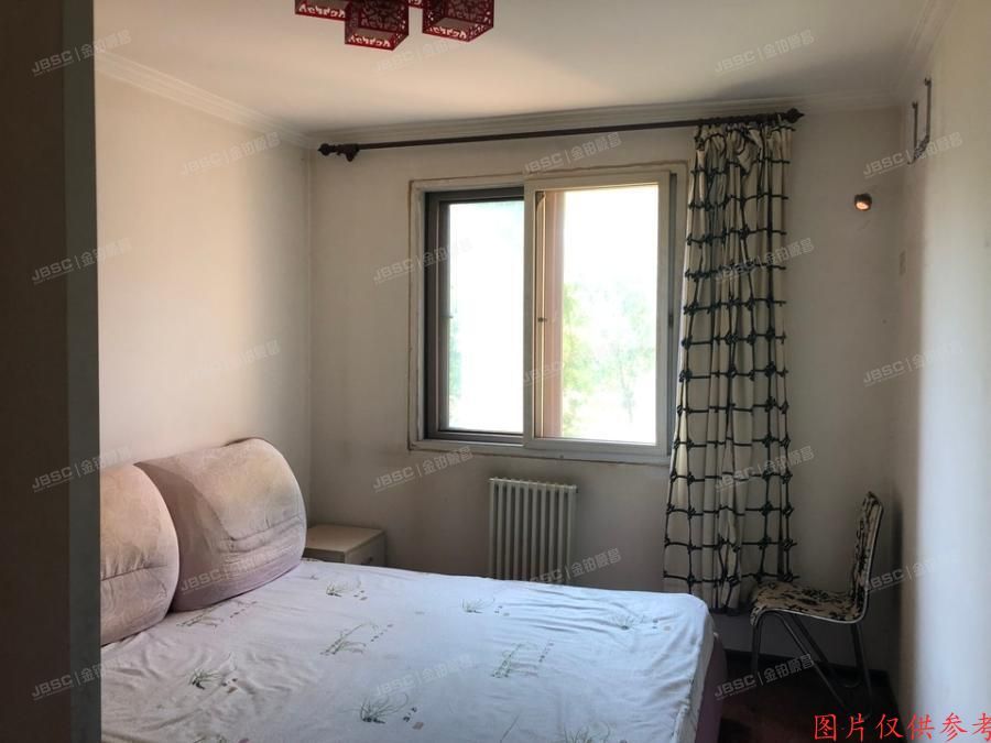 房山区 加州水郡159号3层2单元302室