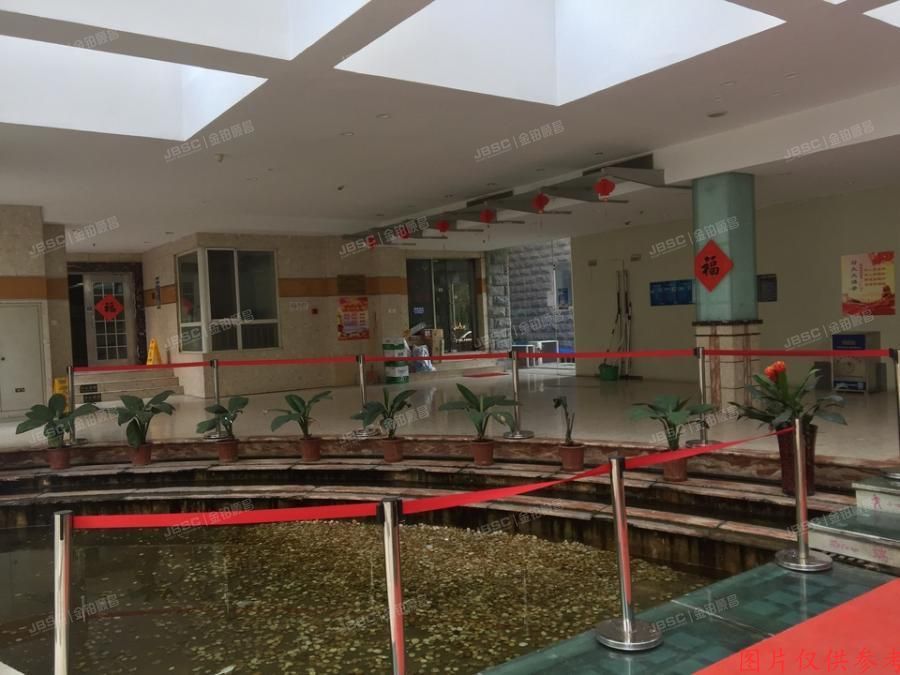 海淀区 碧兴园小区2号楼204室