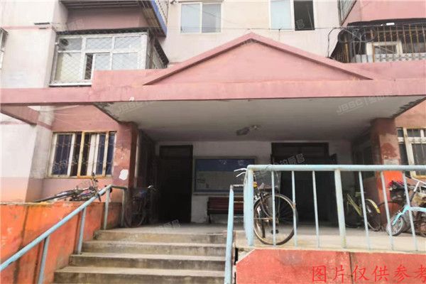 石景山 金顶街四区8号楼1202室