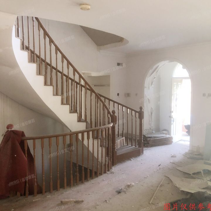 顺义区 龙苑别墅第100幢-1至2层