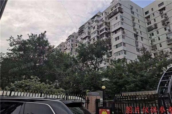 丰台区芳群园三区15号楼15-45-1011号、15-29-1318号