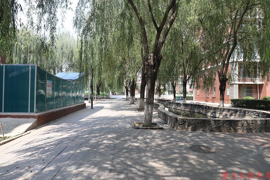 大兴区 广和大街7号院4号楼1单元301号（首座御园）