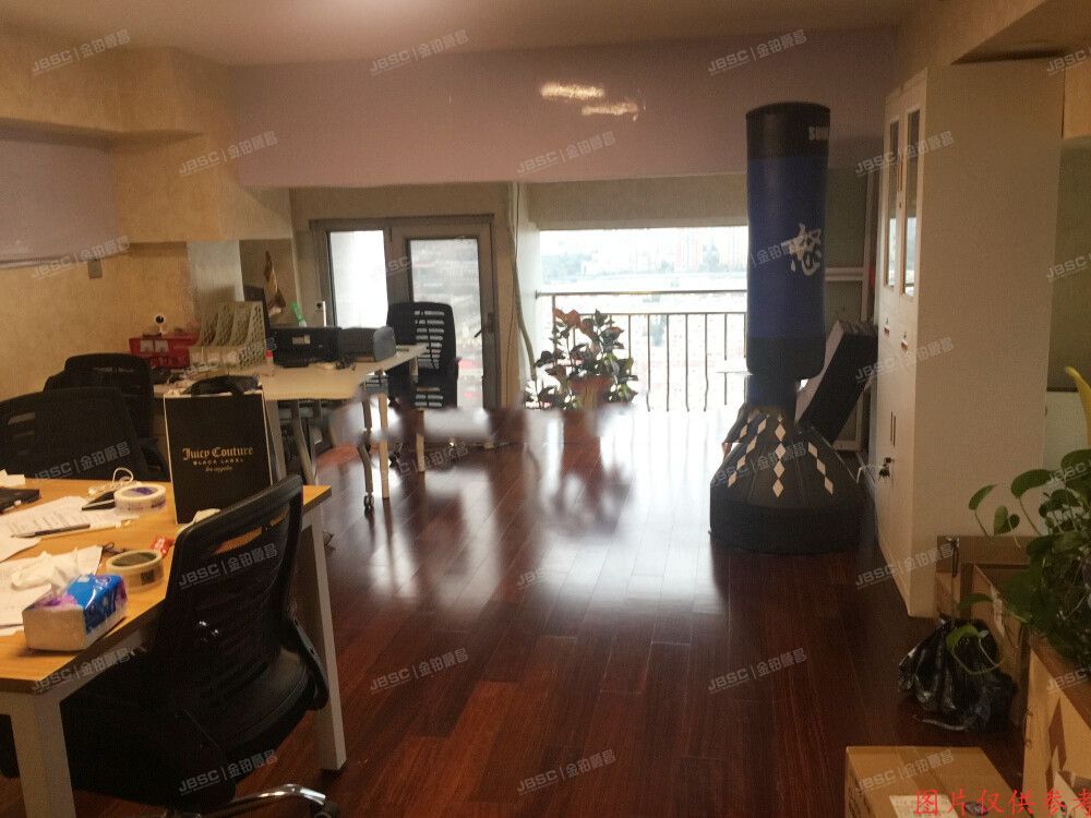 石景山区 政达路2号14层1单元14-09号（CRD银座）酒店