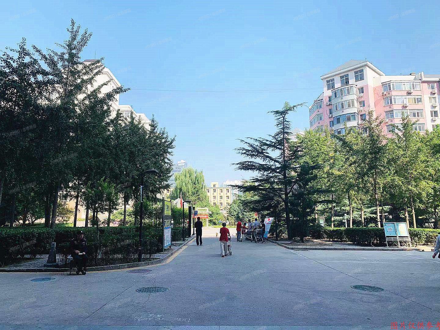 朝阳区吉庆里9、10号楼8层C座1区806（蓝筹名座）