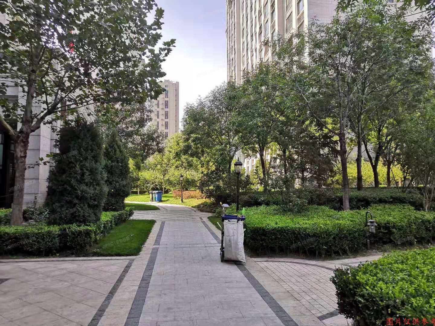 石景山区 古城村中街33号院5号楼2单元701（中海金石公馆）