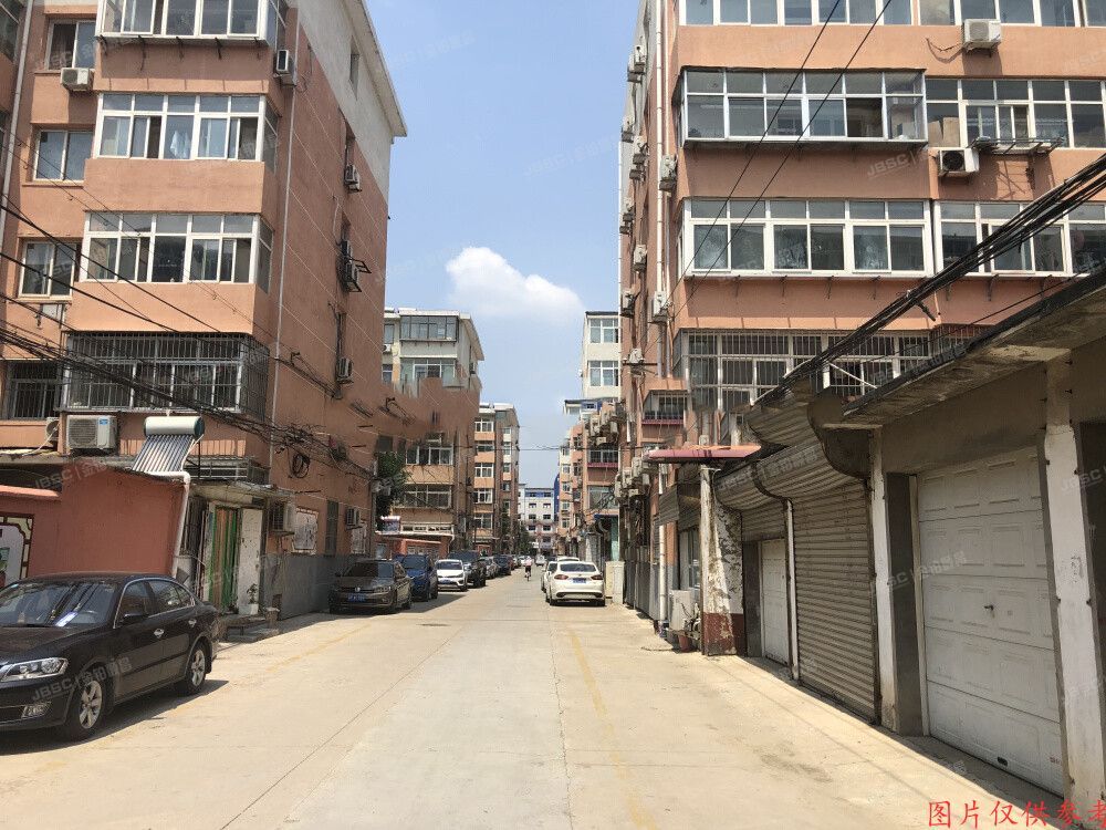 平谷区 平谷镇新平北路30号院9号楼2单元2层3号（粮食局家属楼）