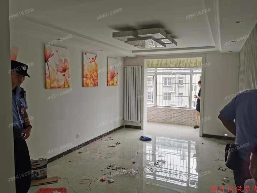 房山区 良工佳苑3号3层5单元302