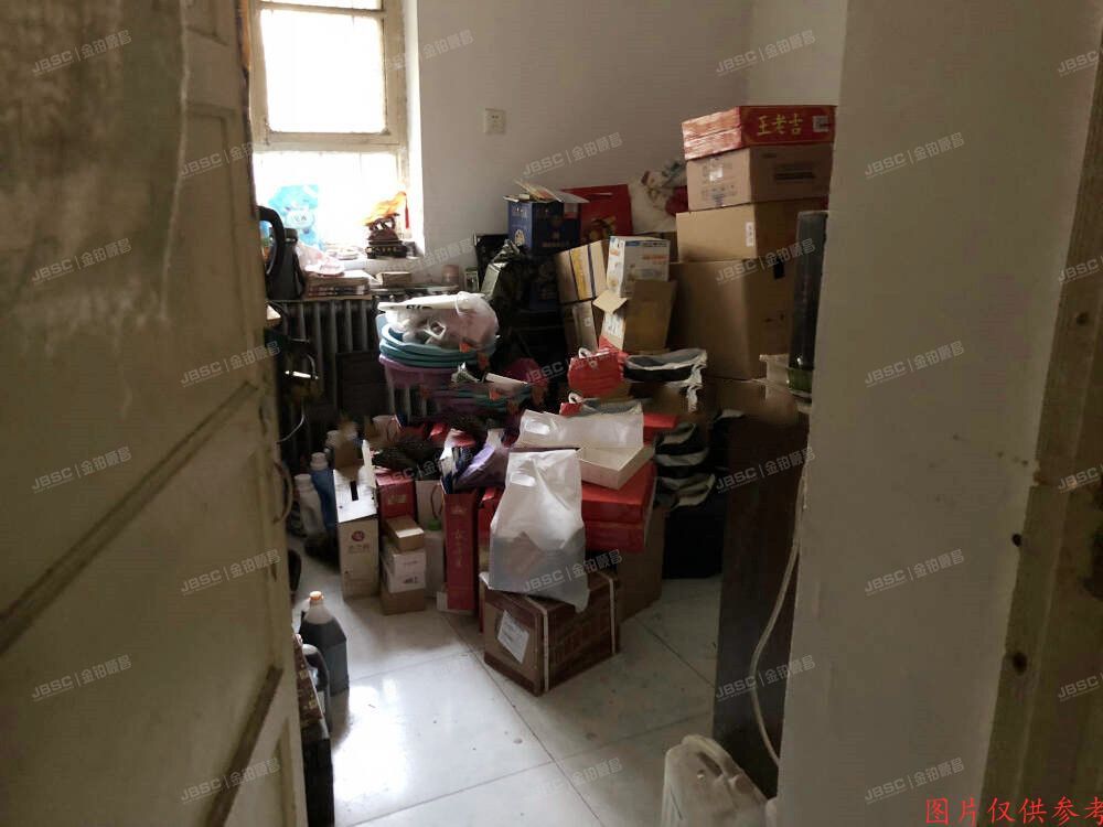 海淀区 北蜂窝路22号2号楼4单元1层2号（铁东小区）