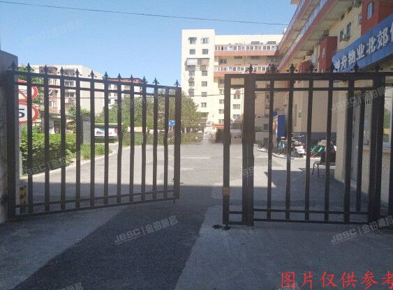 朝阳区 华严北里甲65号楼8单元402号