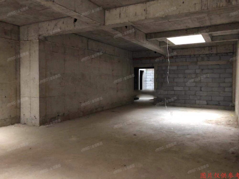 通州区 榆滨芳苑二区5号楼-1至2层101号（格拉斯小镇）