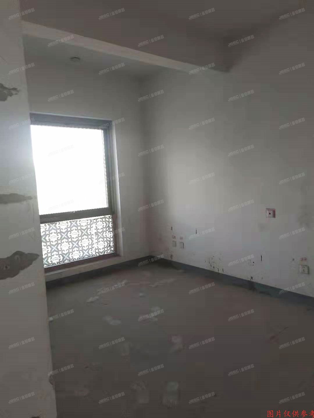 通州区 榆滨芳苑二区6号楼-1至2层101号（格拉斯小镇）