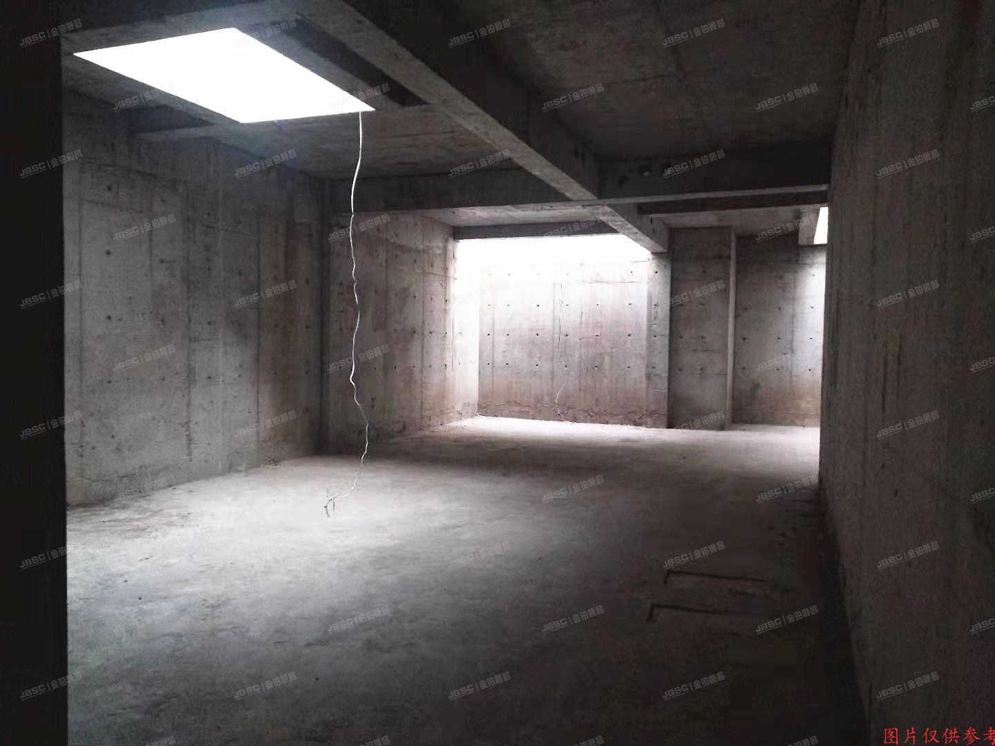 通州区 榆滨芳苑二区6号楼-1至2层101号（格拉斯小镇）