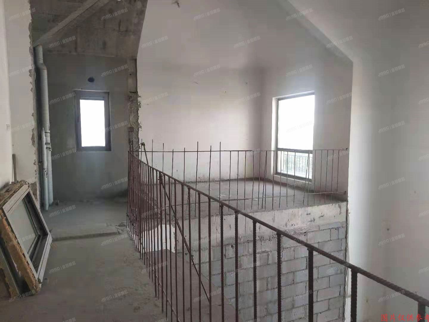 通州区 榆滨芳苑二区6号楼-1至2层101号（格拉斯小镇）