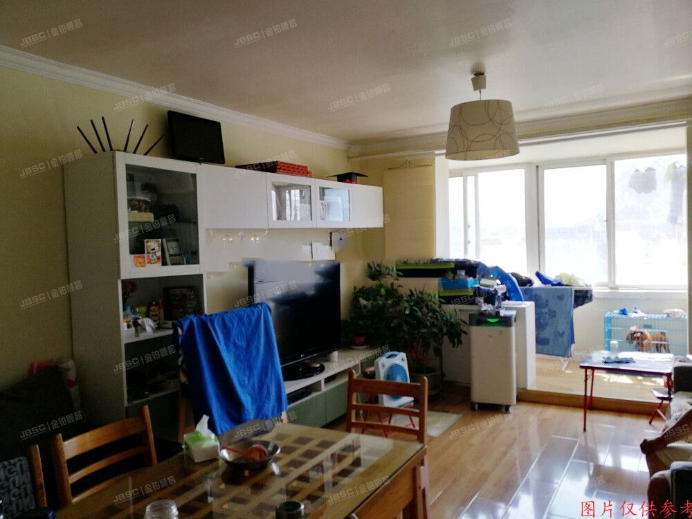 朝阳区 南湖渠西里5号楼2单元501（南湖西里）