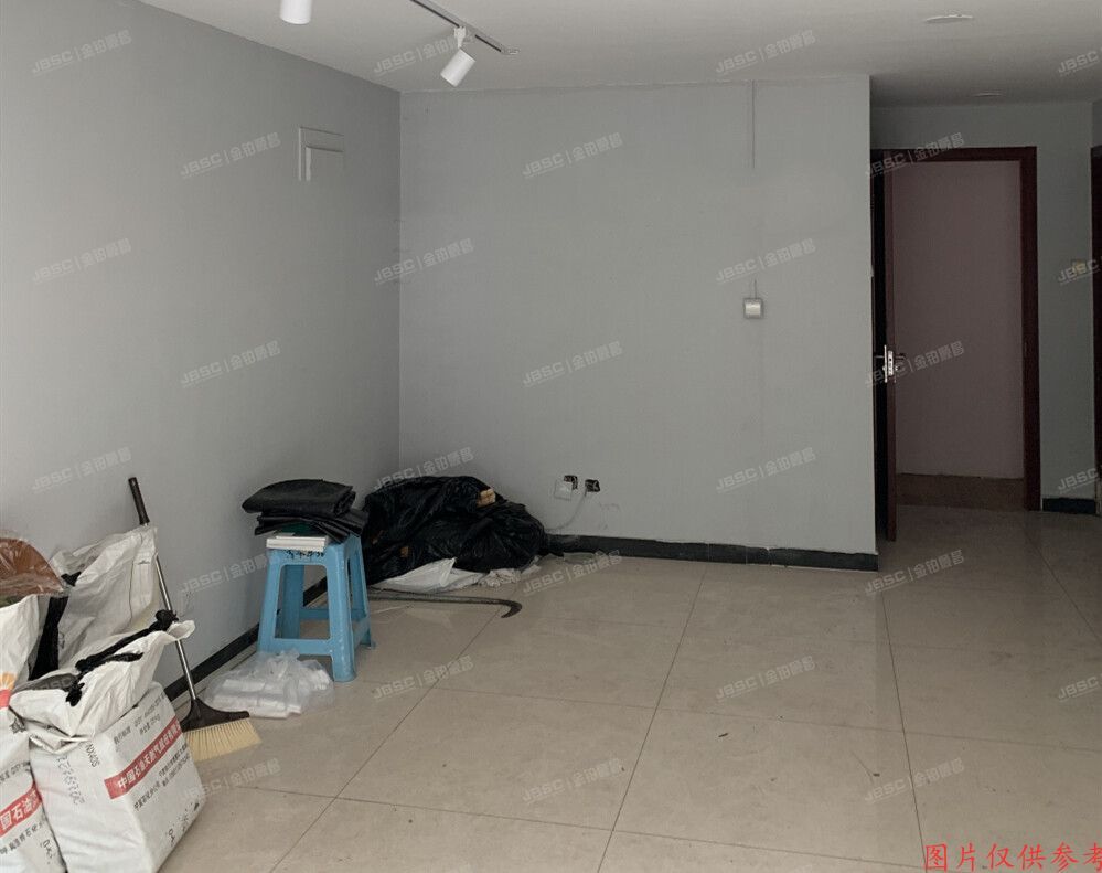 通州区 芙蓉园211号楼1至2层412号（加华印象街）