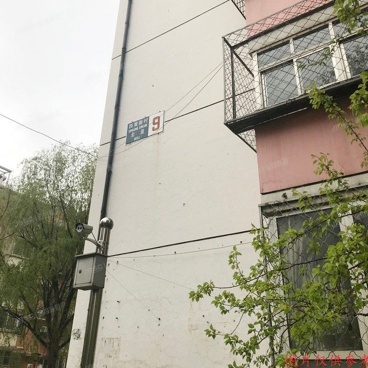 石景山区 西黄新村北里9号楼4层3单元403室