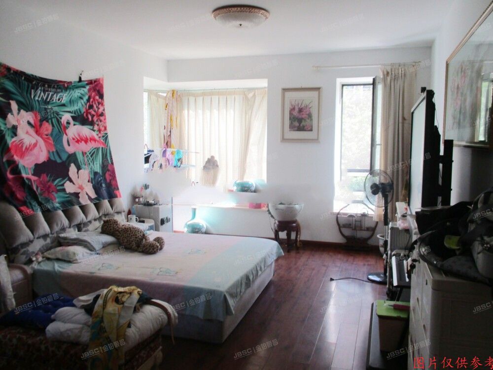 石景山区 璟公院8号楼2层202室