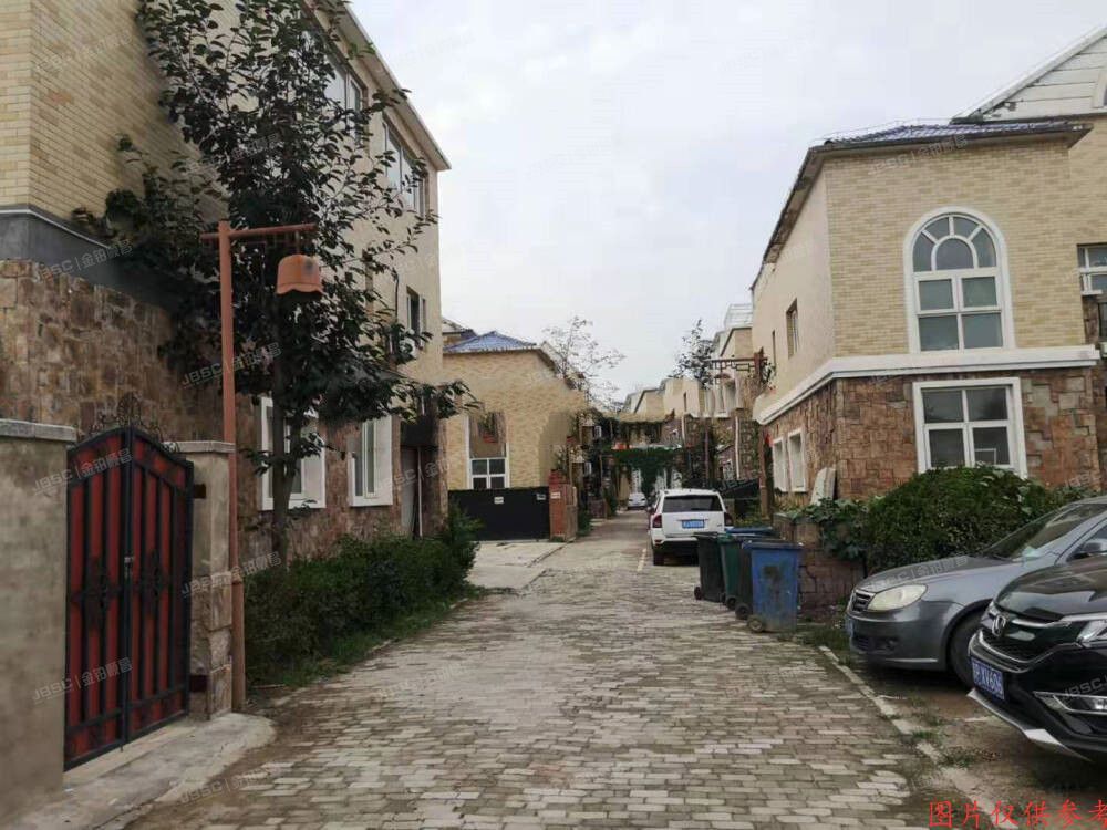 昌平区 黄平路50号院1号楼1至3层101号（丹青语堂）