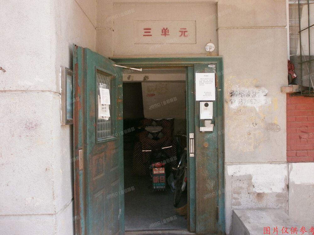 房山区-燕山 东风东里4号楼3单元301室