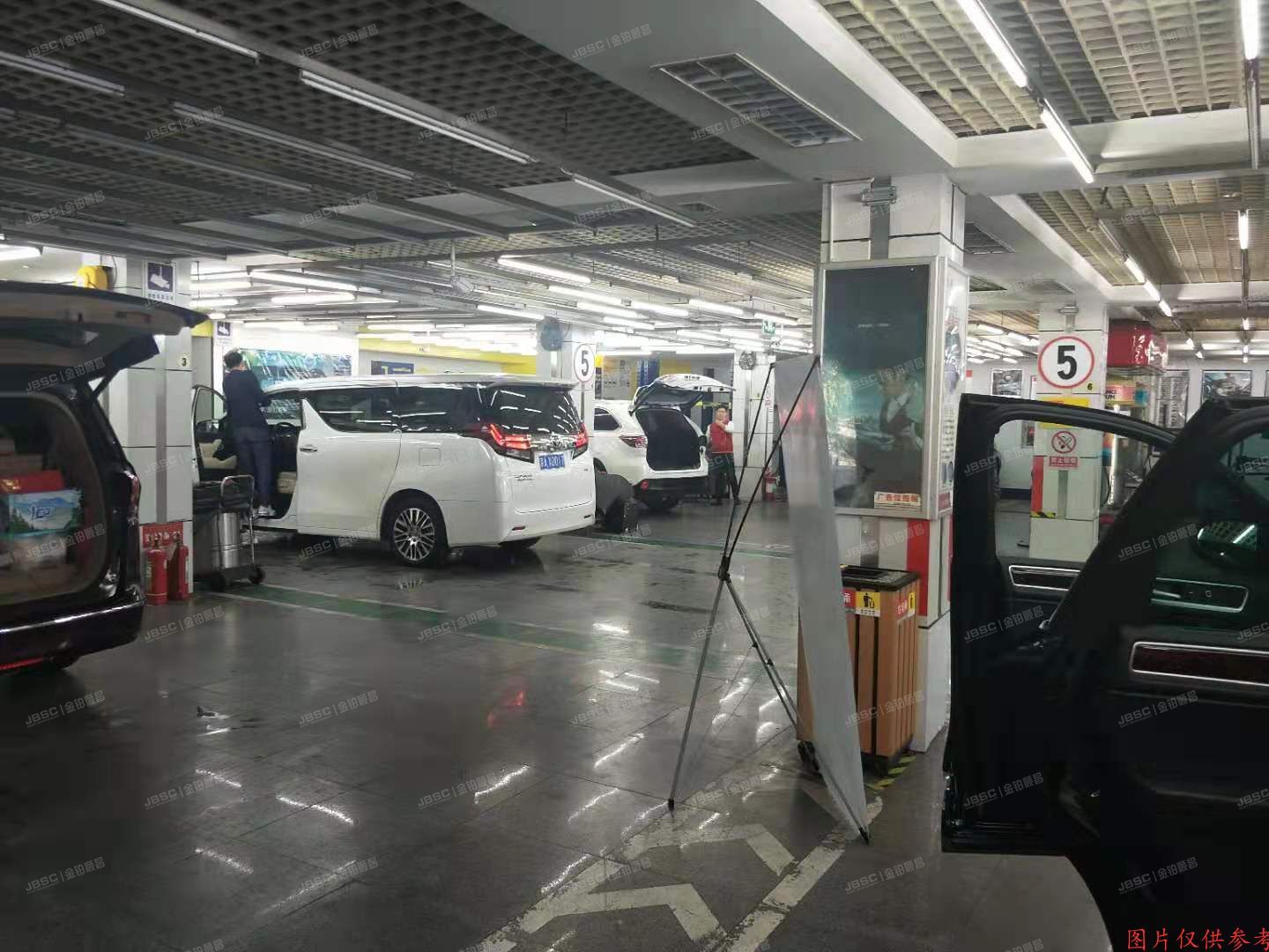 朝阳区 甘露园南里三区6、8号楼商业-1至3层（甘露晴苑）