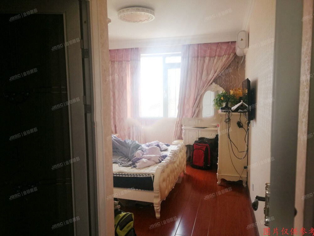 大兴区 黄村镇清澄名苑南区1号楼10层5单元1001室