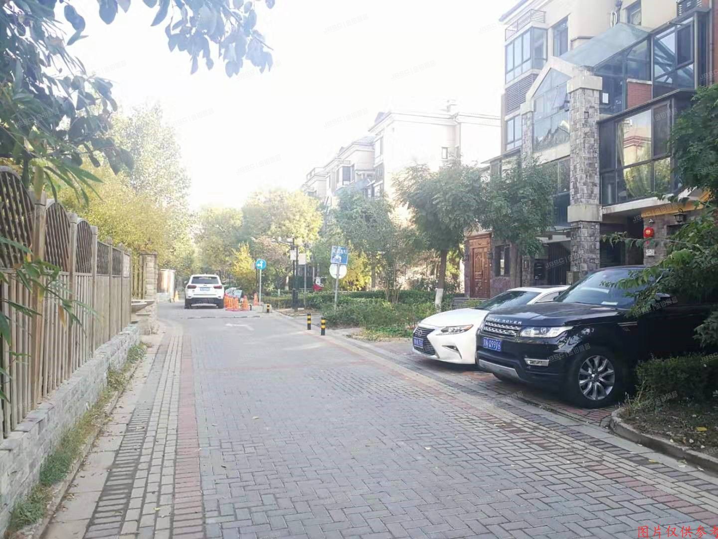 大兴区 芳苑小区26号楼-1至2层2单元102（金色漫香林）