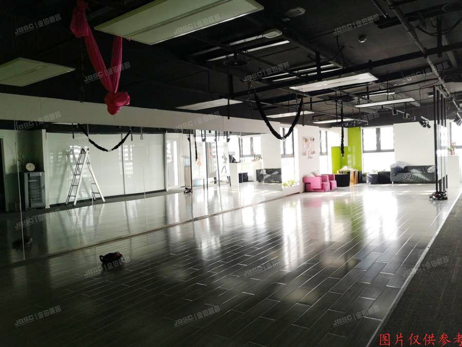 朝阳区朝外大街26号A2501、A2502（朝阳MEN）