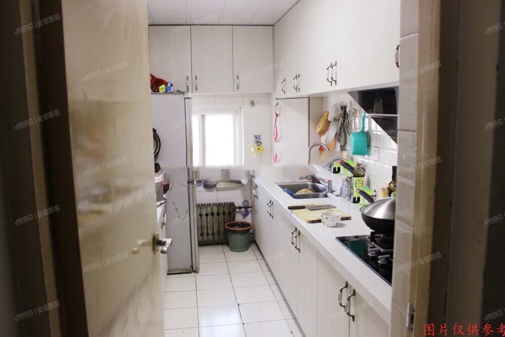 通州区 台湖镇次渠大街19号11号楼6层562（华馨园）