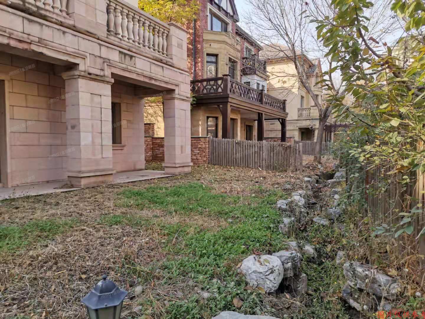 顺义区 蓝岸丽舍19号楼-1至2层