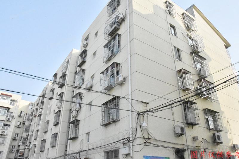 怀柔区 东关一区7号楼4单元502室