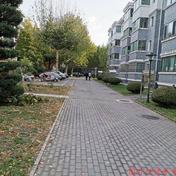 密云区 季庄小区42号楼3单元402