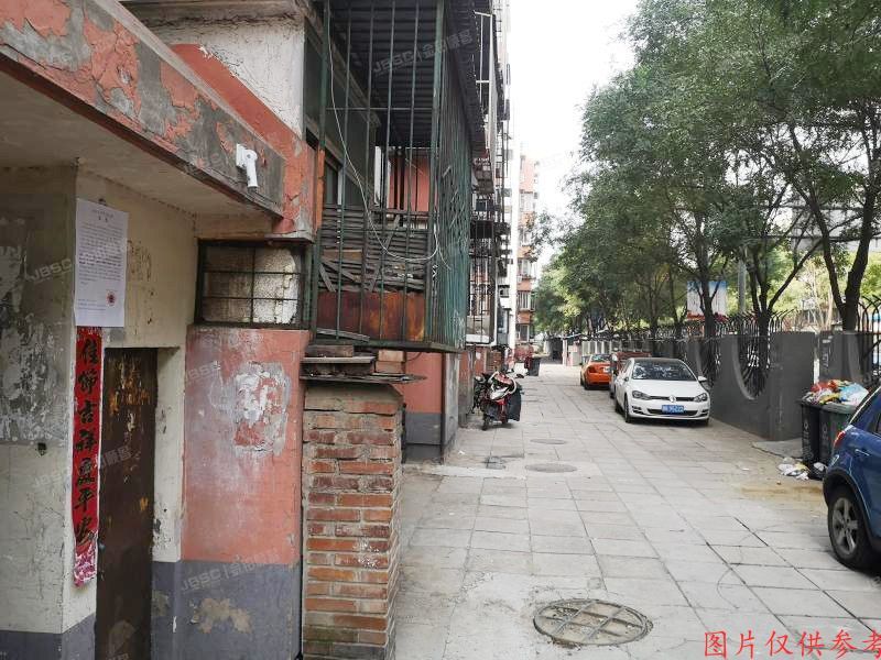 大兴区黄村镇滨河西里甲1号楼5层2-502