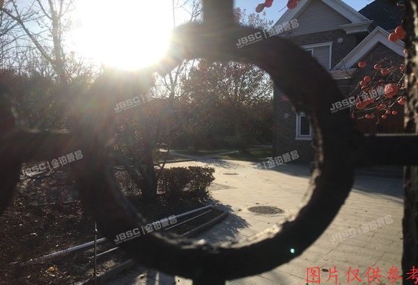 昌平区 沙河镇豆各庄村碧水庄园三期45-12号1-3层