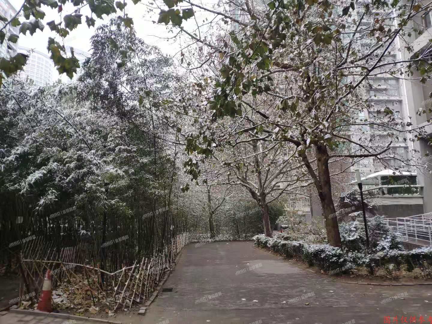 朝阳区 建国路88号内2号楼23层2601号（SOHO现代城）