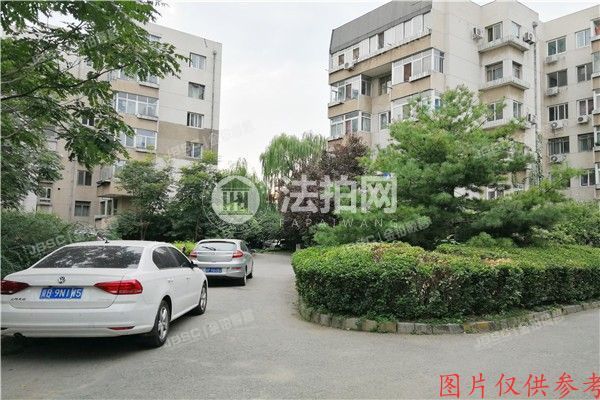 大兴区 育林街8号院12号楼5层4单元501（育新花园）