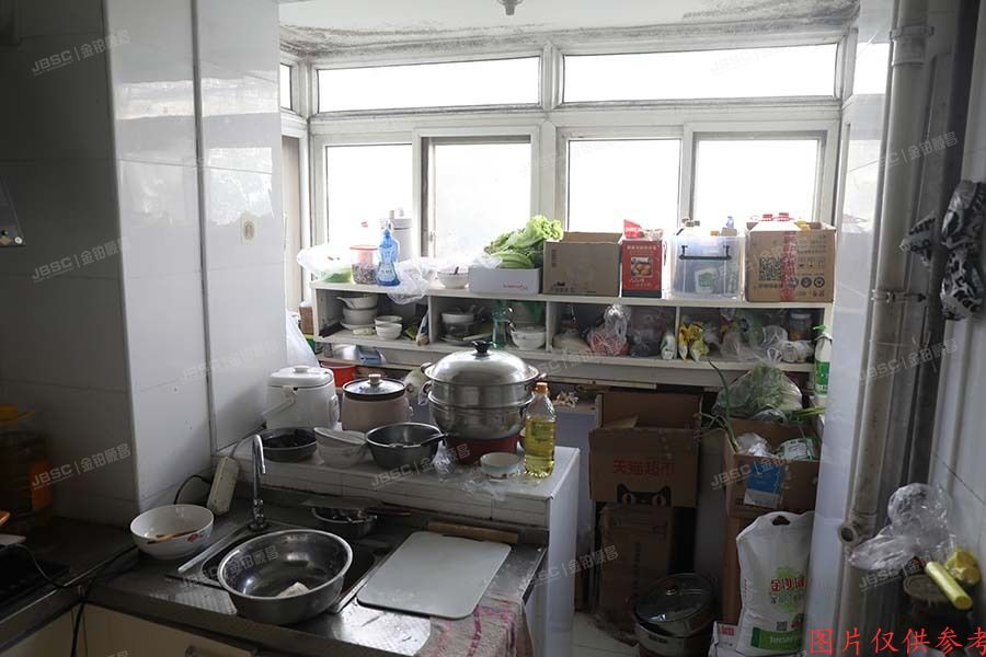 昌平区东小口镇东辰小区12号楼1单元102室