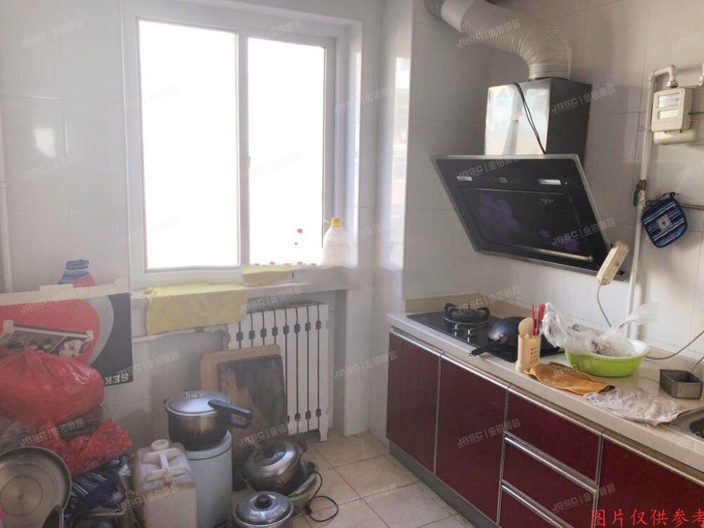 延庆区 张山营镇龙聚小区15号楼3层205号